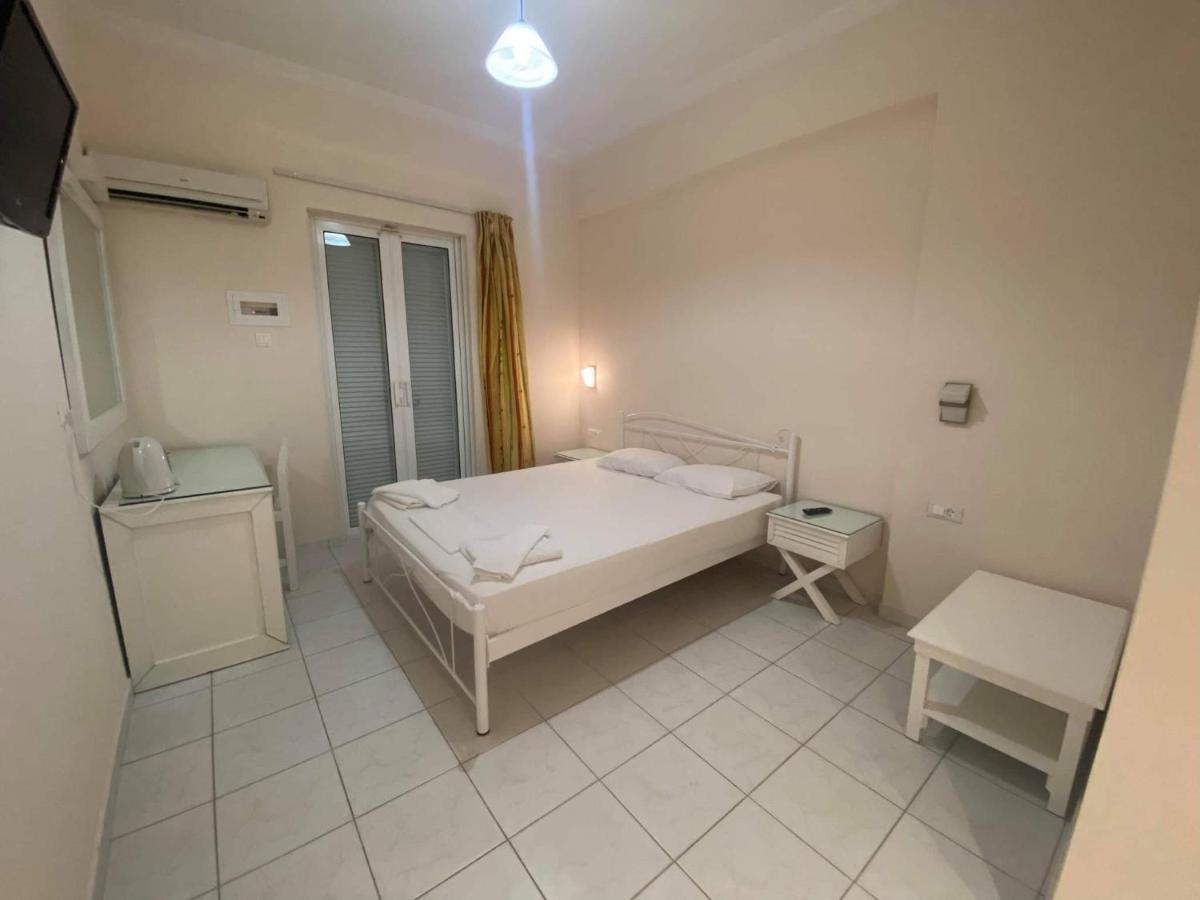 Hotel Emilia Zakynthos Town Ngoại thất bức ảnh