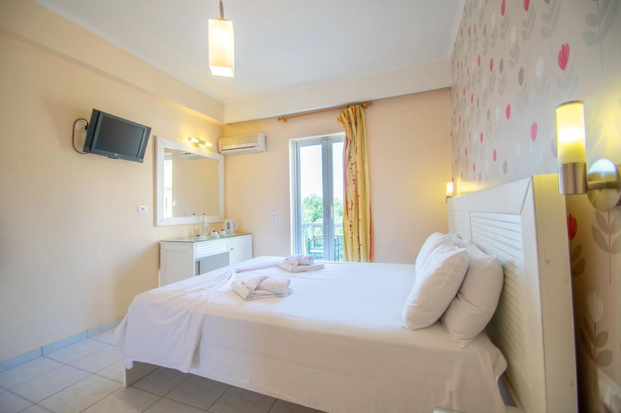 Hotel Emilia Zakynthos Town Ngoại thất bức ảnh