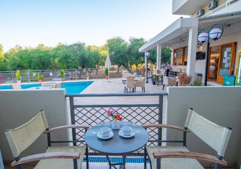 Hotel Emilia Zakynthos Town Ngoại thất bức ảnh